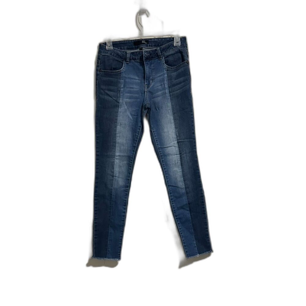 1822 Denim Size 6 Skinny Crop - Frayed Hem - Missing Button
